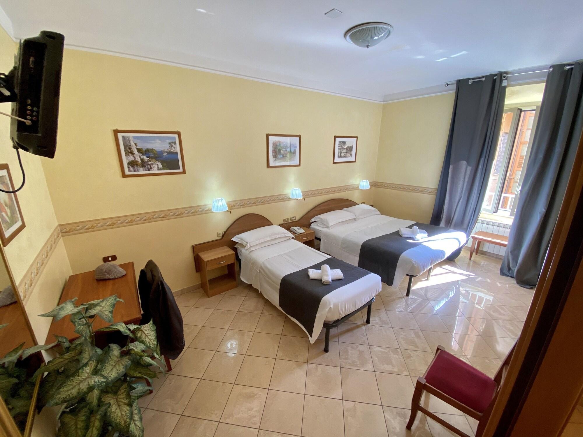 Hotel Resi Рим Екстер'єр фото