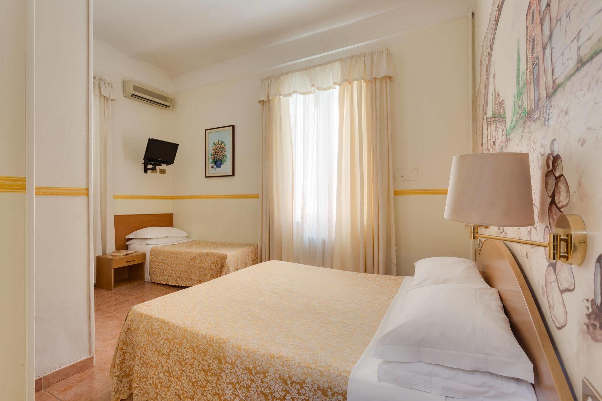 Hotel Resi Рим Екстер'єр фото